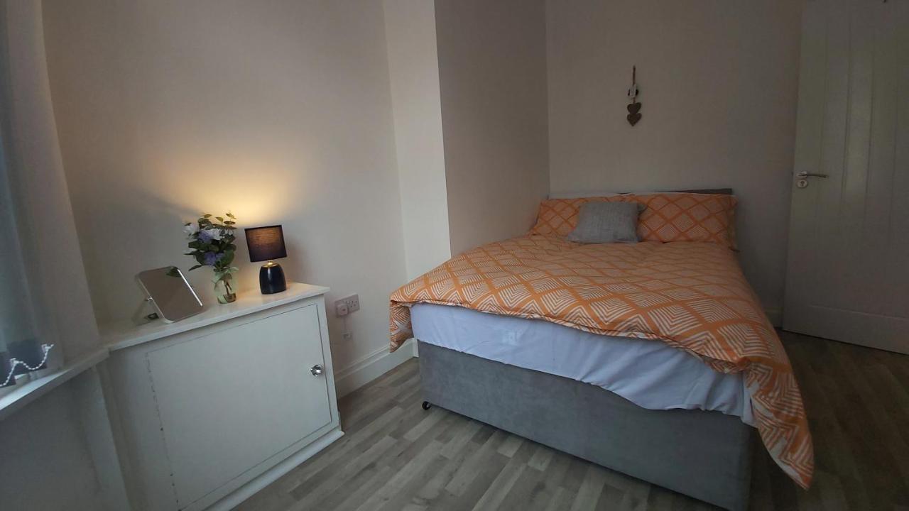 Parton Residence Liverpool Buitenkant foto