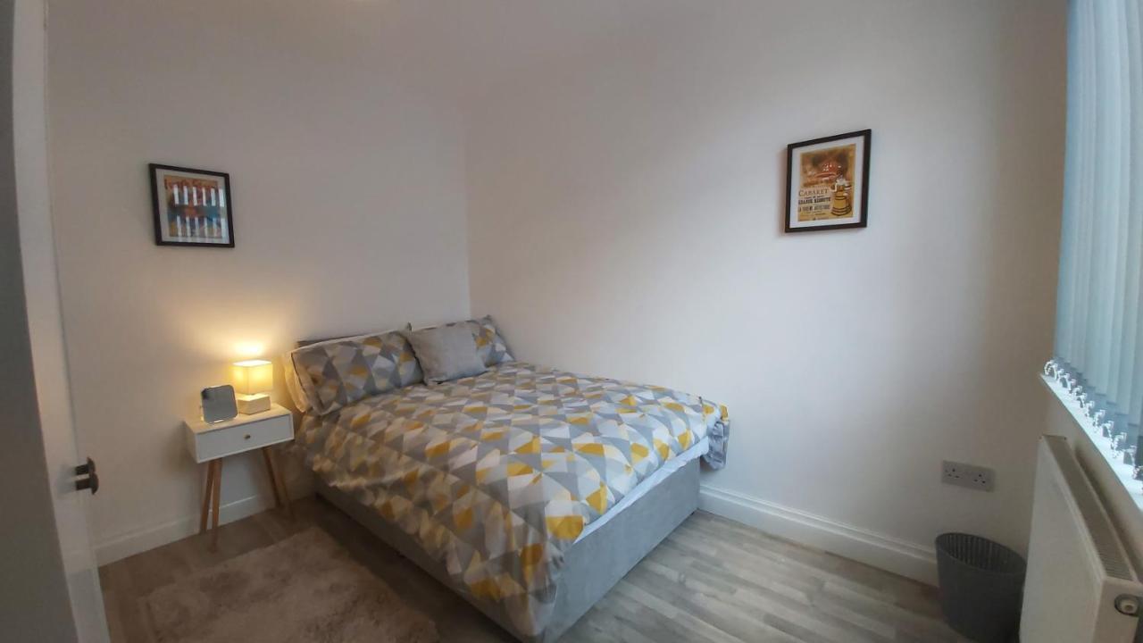 Parton Residence Liverpool Buitenkant foto